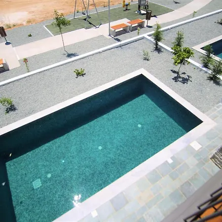 Villa Modern Petridia 3 *